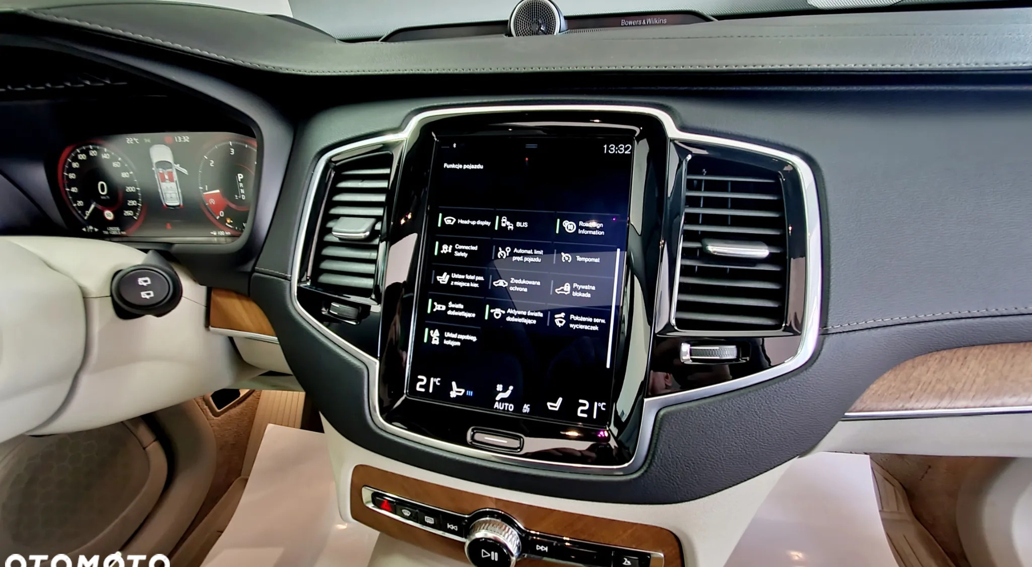Volvo XC 90 cena 197900 przebieg: 125000, rok produkcji 2019 z Zalewo małe 781